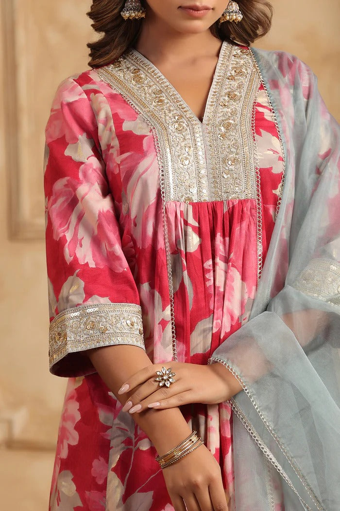 Women Pink Floral Printed Kurta Set with Dupatta | Elegant Ethnic Wear